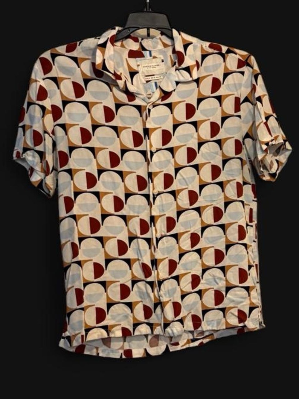 Denim & Flower Cream Geometric Button-Down Shirt with Red & Blue Accents